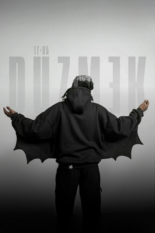 BLACK WALKER BAGGY GOTHIC HOODIE | 1OF1